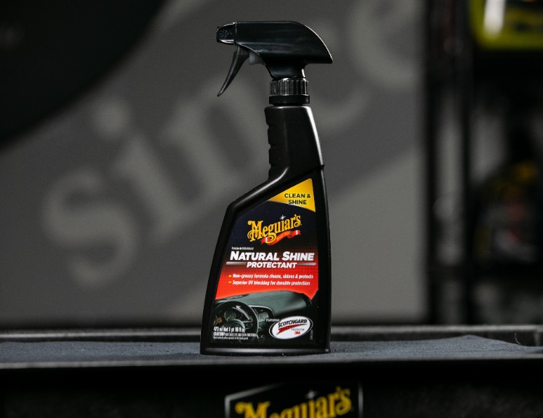 Meguiar's G4116 - Dưỡng đen nhựa, cao su nội thất tạo độ bóng tự nhiên