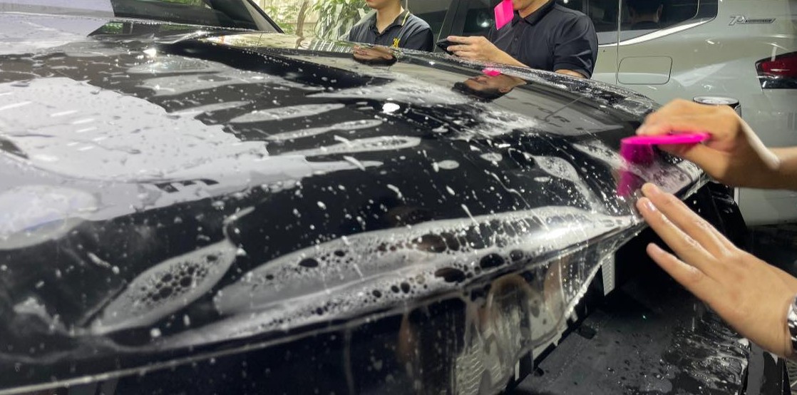 Dịch vụ dán phim PPF chuyên nghiệp Dịch vụ dán phim PPF chuyên nghiệp
