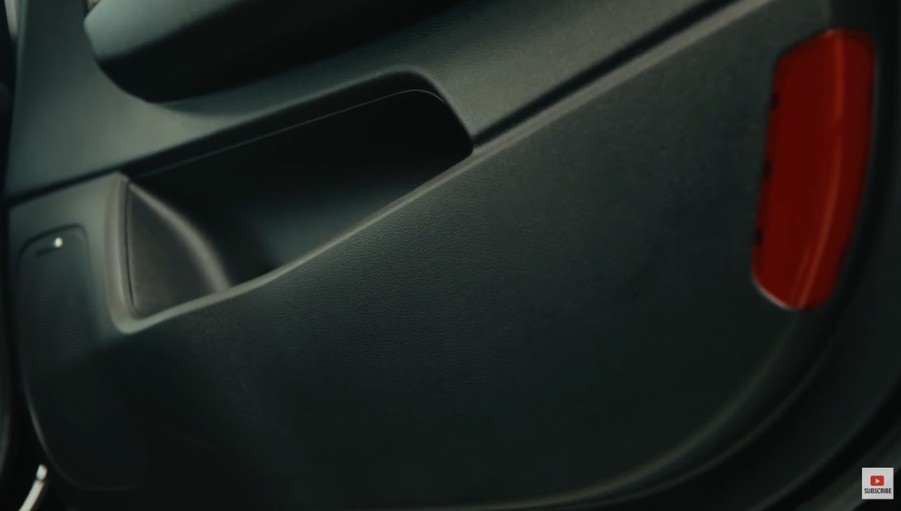 Nội thất xe sau khi sử dụng Meguiar's G14512