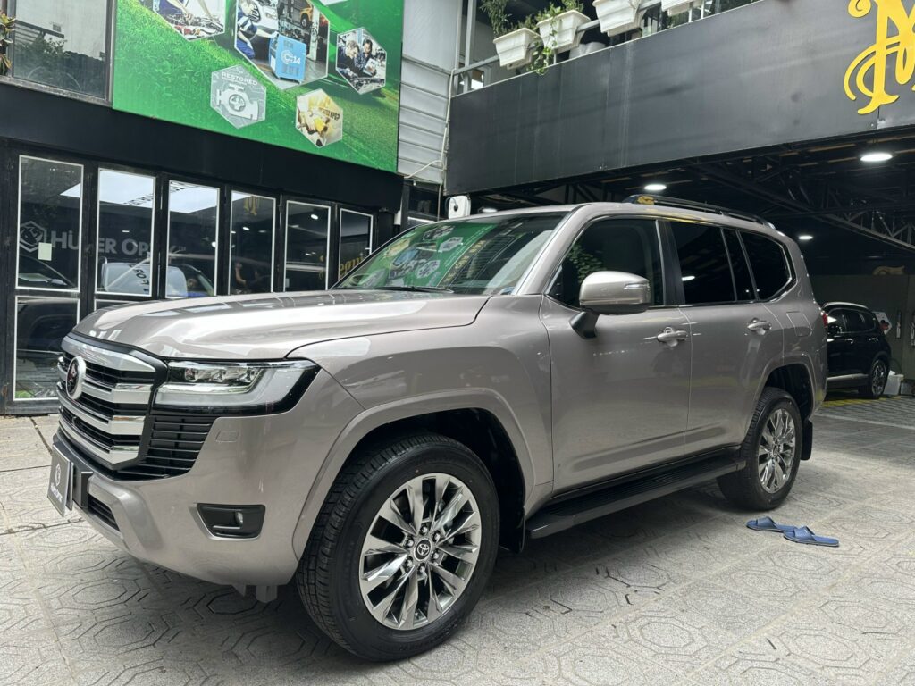 Chăm sóc sơn xe tại autospa Việt Nam