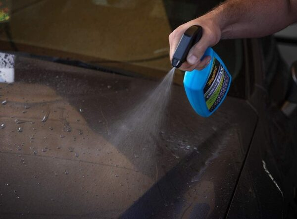 Ceramic Wax Bóng Sơn – Giải Pháp Hoàn Hảo Cho Xe Của Bạn 19 Meguiars G190526 dạng xịt rất dễ sử dụng