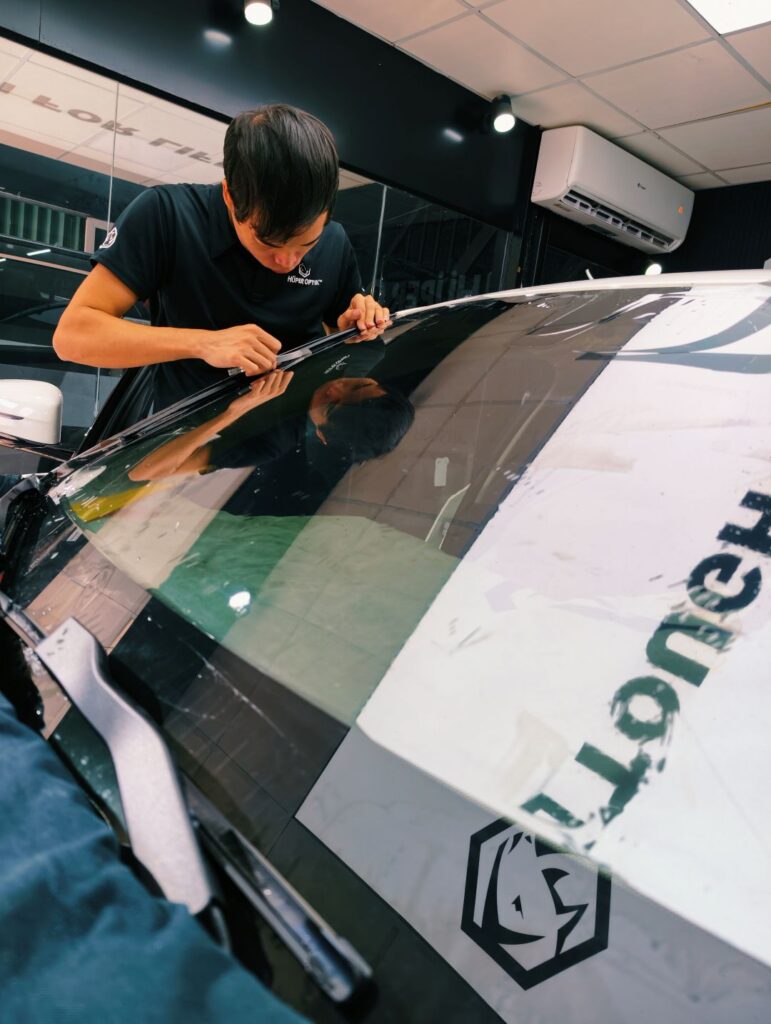 Cắt phim Huper Optik